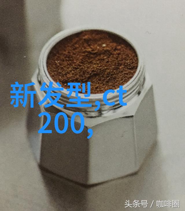 地摊上的故事人生与物品的交错