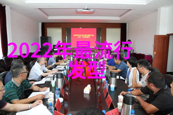 女生短发搭配技巧2022年最火的街头风格