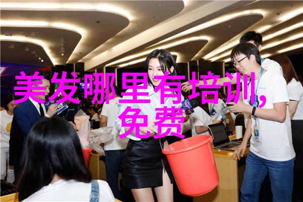 发型设计短发女我是如何在家自己变美的