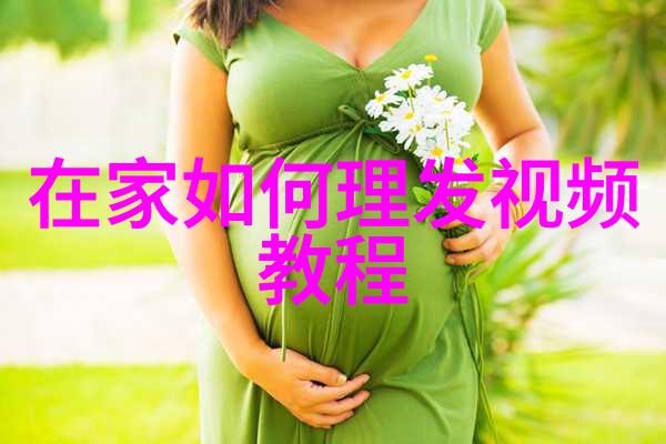 2022年女士短发图片时尚新颖的秀发造型