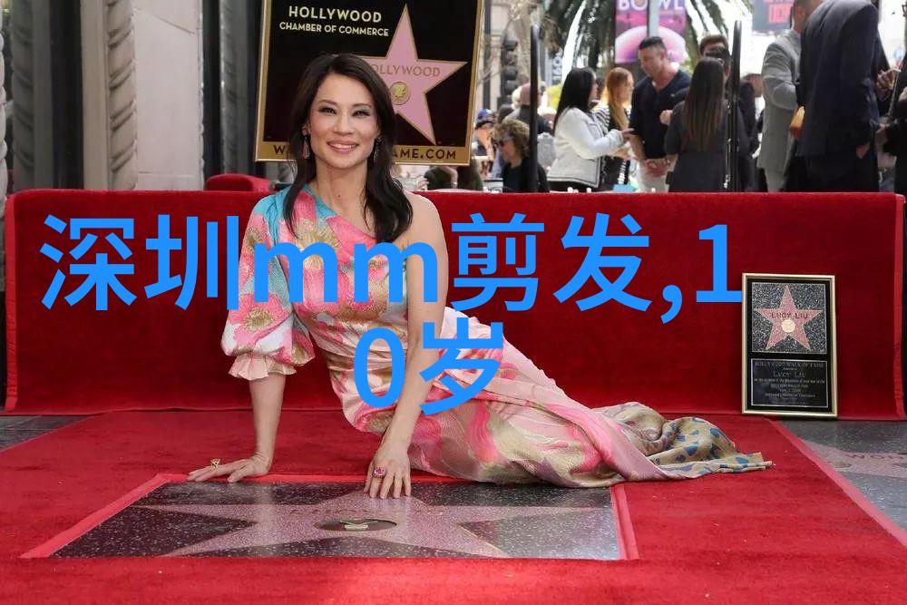 2022年最流行的女生发型新趋势长发变身时尚符号