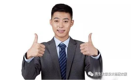 40岁男人什么发型_40岁的发型男人_40岁显年轻的发型男人/