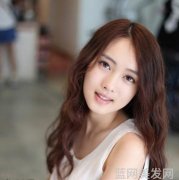 女生头发稀少适合什么烫发发型